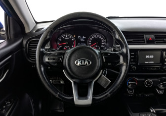 Подержанный автомобиль Kia Rio Hatchback 2019 года (21 фото)
