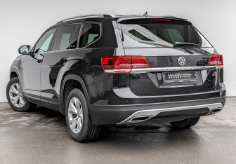 Подержанный автомобиль Volkswagen Teramont 2018 года (7 фото)