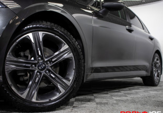 Подержанный автомобиль Kia K5 2020 года (19 фото)