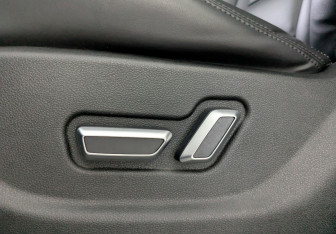 Подержанный автомобиль Geely Atlas 2019 года (20 фото)