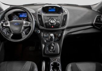 Подержанный автомобиль Ford Kuga 2013 года (11 фото)