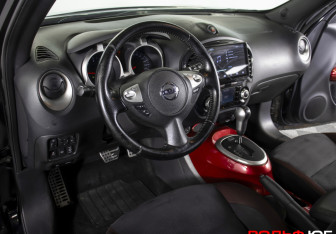 Подержанный автомобиль Nissan Juke 2011 года (17 фото)