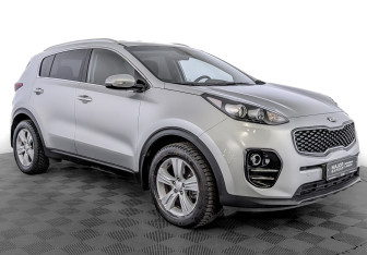 Подержанный автомобиль Kia Sportage 2017 года (3 фото)