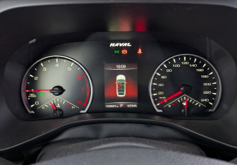 Подержанный автомобиль Haval Jolion 2022 года (13 фото)