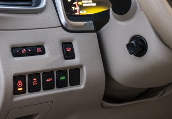 Подержанный автомобиль Nissan Murano Suv 2021 года (18 фото)
