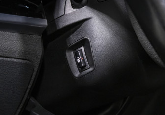 Подержанный автомобиль BMW X3 2016 года (19 фото)