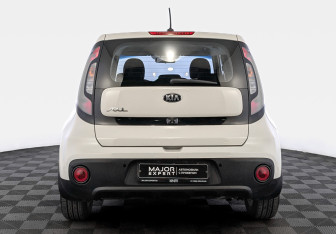 Подержанный автомобиль Kia Soul 2019 года (6 фото)