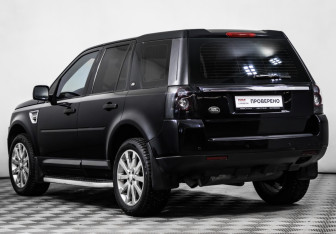 Подержанный автомобиль Land Rover Freelander 2007 года (7 фото)