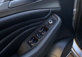 Подержанный автомобиль Haval F7 2019 года (20 фото)
