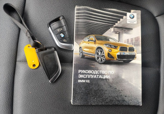 Подержанный автомобиль BMW X2 2018 года (17 фото)