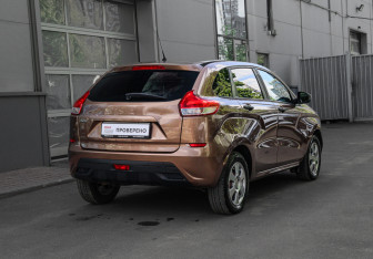 Подержанный автомобиль LADA (ВАЗ) XRAY 2018 года (4 фото)