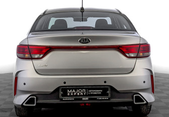 Подержанный автомобиль Kia Rio Sedan 2021 года (6 фото)