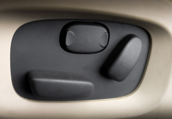 Подержанный автомобиль Land Rover Range Rover Evoque 2012 года (21 фото)