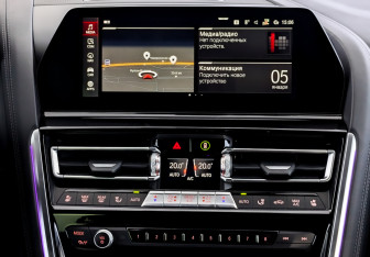 Подержанный автомобиль BMW M8 Sedan 2021 года (16 фото)