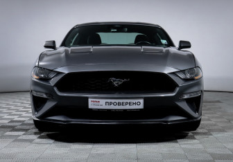 Подержанный автомобиль Ford Mustang Coupe 2021 года (2 фото)
