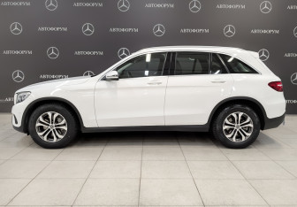 Подержанный автомобиль Mercedes-Benz GLC Coupe 2017 года (8 фото)