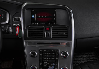 Подержанный автомобиль Volvo XC60 2017 года (18 фото)