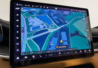 Подержанный автомобиль Zeekr 001 2023 года (23 фото)