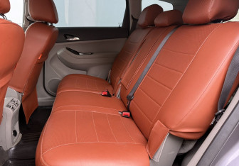 Подержанный автомобиль Chevrolet Orlando 2013 года (11 фото)