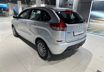 Подержанный автомобиль LADA (ВАЗ) XRAY 2019 года (4 фото)