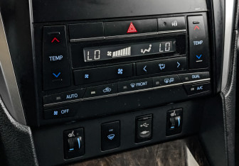 Подержанный автомобиль Toyota Camry Sedan 2017 года (21 фото)