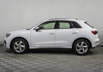 Подержанный автомобиль Audi Q3 2020 года (8 фото)