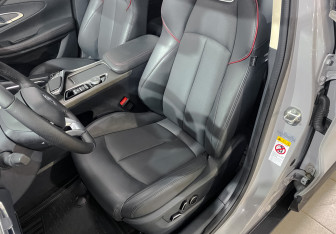 Подержанный автомобиль Changan UNI-T 2024 года (20 фото)