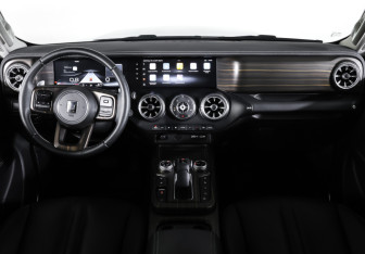 Подержанный автомобиль Tank 300 2023 года (13 фото)