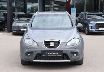 Подержанный автомобиль SEAT Altea 2012 года (2 фото)