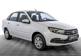 Подержанный автомобиль LADA (ВАЗ) Granta Sedan 2023 года (3 фото)