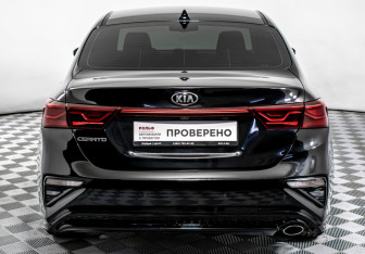 Подержанный автомобиль Kia Cerato Sedan 2021 года (6 фото)