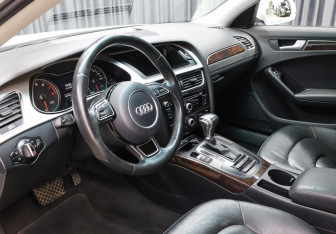 Подержанный автомобиль Audi A4 Sedan 2014 года (8 фото)