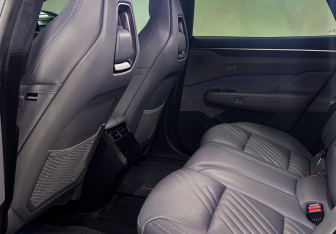 Подержанный автомобиль Zeekr 001 2024 года (17 фото)