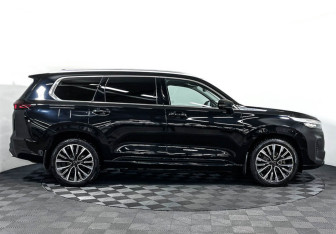 Подержанный автомобиль Exeed VX 2022 года (4 фото)