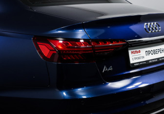 Подержанный автомобиль Audi A4 Sedan 2020 года (16 фото)