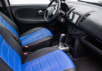 Подержанный автомобиль Nissan Note 2013 года (9 фото)