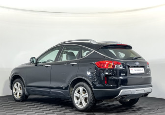 Подержанный автомобиль FAW Besturn X80 2018 года (7 фото)