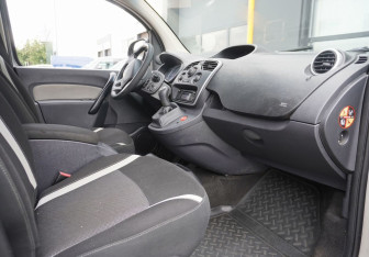 Подержанный автомобиль Renault Kangoo 2014 года (11 фото)