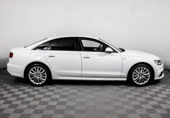 Подержанный автомобиль Audi A6 Sedan 2014 года (4 фото)