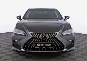 Подержанный автомобиль Lexus ES 2021 года (2 фото)