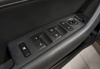 Подержанный автомобиль Hyundai Sonata 2019 года (12 фото)