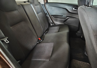 Подержанный автомобиль Peugeot 301 2014 года (10 фото)