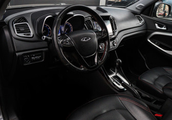 Подержанный автомобиль Chery Tiggo 5 2018 года (12 фото)