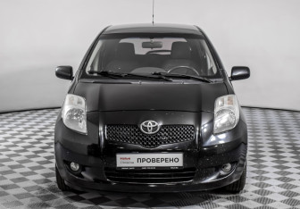 Подержанный автомобиль Toyota Yaris Hatchback 2008 года (2 фото)