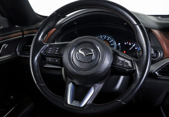 Подержанный автомобиль Mazda CX-9 2019 года (15 фото)