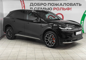 Подержанный автомобиль Zeekr 7X 2024 года (3 фото)