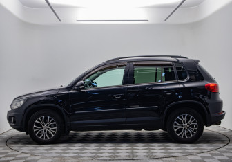Подержанный автомобиль Volkswagen Tiguan 2012 года (8 фото)