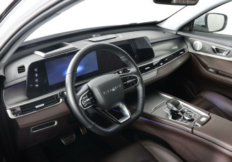 Подержанный автомобиль Chery Tiggo 8 Pro Max 2023 года (7 фото)