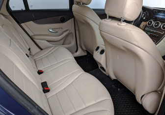 Подержанный автомобиль Mercedes-Benz GLC Coupe 2019 года (15 фото)