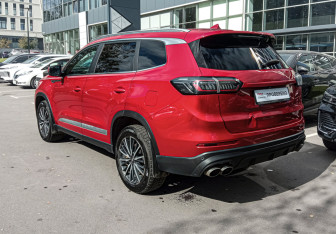 Подержанный автомобиль Chery Tiggo 8 Pro Max 2022 года (7 фото)